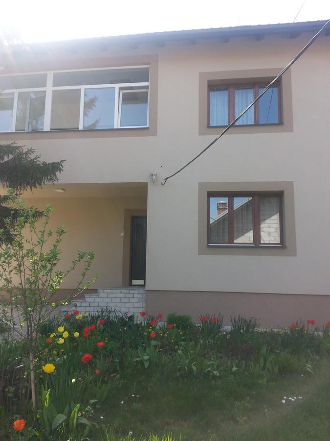Sweet Dreams Apartment Arandjelovac Ngoại thất bức ảnh